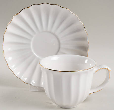 White Gold Shell Flat Cup & Saucer Set