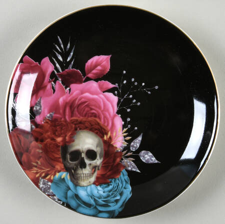 Black Rose Skull by Grace's Teaware