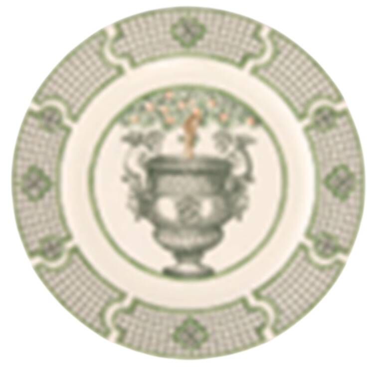 Les Vases a Oranger Salad/Dessert Plate