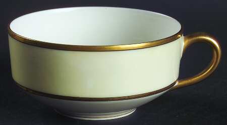 Adelphi Flat Cup