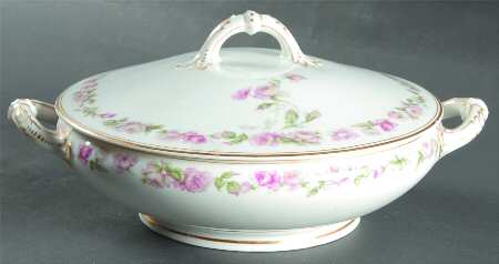 The Amstel Round Covered Vegetable