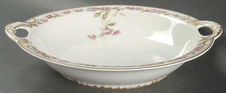 The Amstel 9" Round Vegetable Bowl