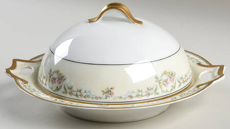Antoinette Round Covered Butter