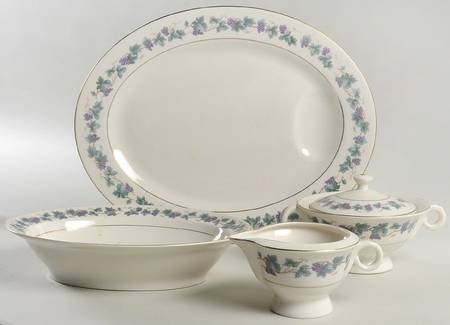 Arbor 5 Piece Hostess Set