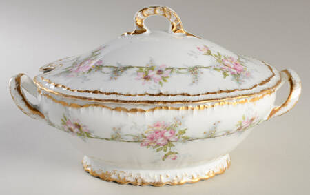 The Ardennes Oval Tureen & Lid