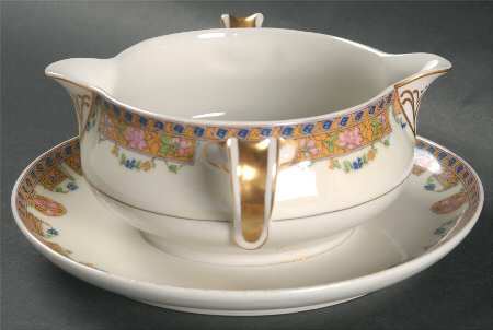 Argonne Gravy Boat with Attached Underplate