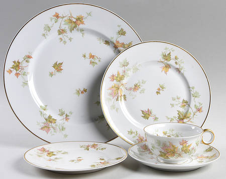Autumn Leaf (Smooth, Gold Trim) 5 Piece Place Setting