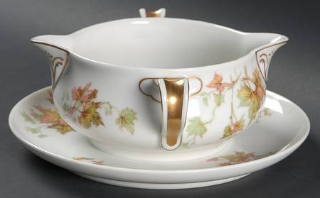 Autumn Leaf (Smooth, Gold Trim) Gravy Boat with Attached Underplate