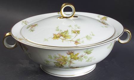 Autumn Leaf (Smooth, Gold Trim) Round Covered Vegetable