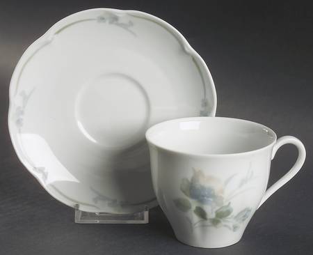 Auteuil Flat Cup & Saucer Set