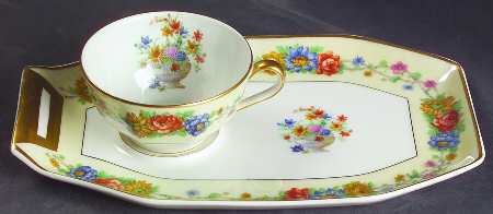 Azay Le Rideau Snack Plate & Cup Set