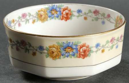 Azay Le Rideau Cranberry Bowl