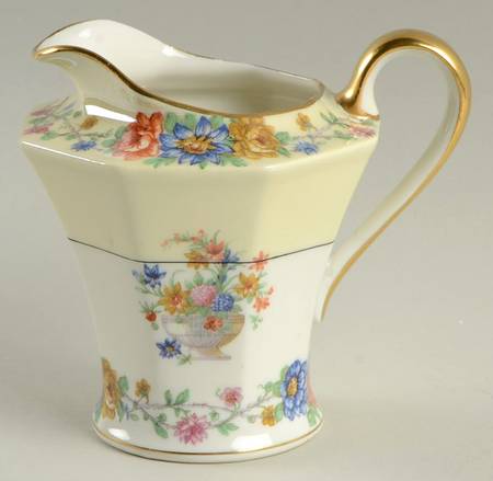 Azay Le Rideau Creamer