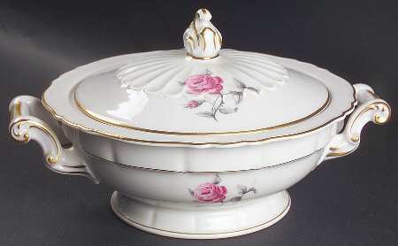 Bagatelle Round Covered Vegetable