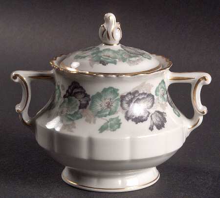 Beauvais (France) Sugar Bowl & Lid
