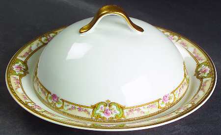 Belfort Round Covered Butter