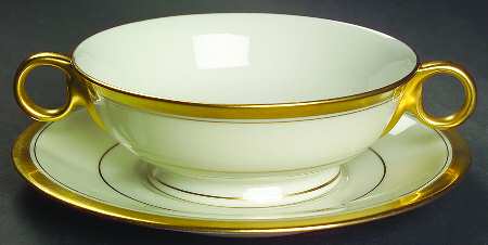 Berkeley Footed Cream Soup Bowl & Saucer Set