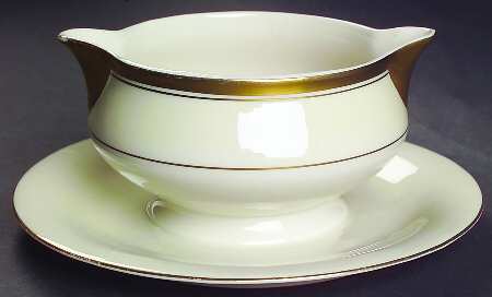 Berkeley Gravy Boat with Attached Underplate