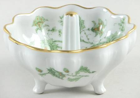 Bonneval (White, Isle De France Shape) Ring Holder