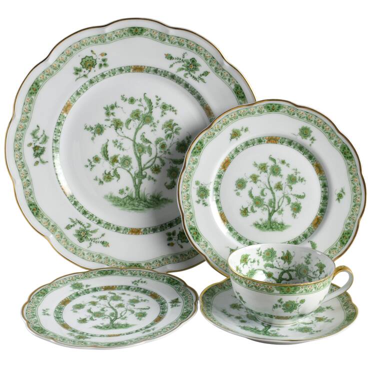 Bonneval (White, Isle De France Shape) 5 Piece Place Setting