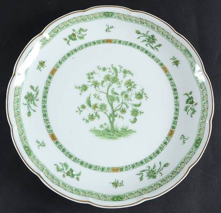 Bonneval (White, Isle De France Shape) 12" Chop Plate (Round Platter)