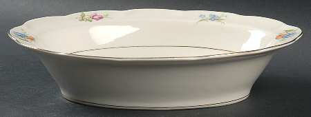 Breton (New York) 9" Oval Vegetable Bowl
