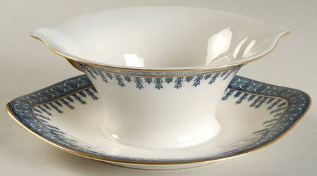 Cambridge Blue Gravy Boat with Attached Underplate