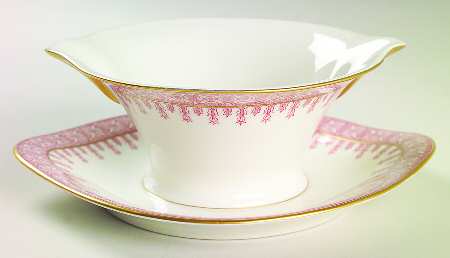 Cambridge Crimson Gravy Boat with Attached Underplate