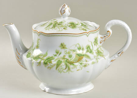 Carette Teapot & Lid by Haviland