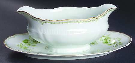 Carette Gravy Boat with Attached Underplate by Haviland