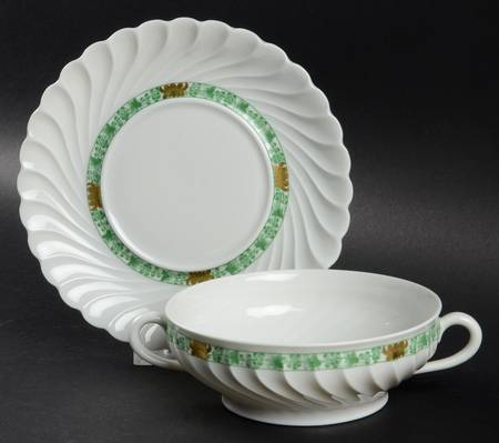 Cashmere Green (Torse Shape) Flat Cream Soup Bowl & Saucer Set