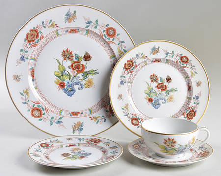 Cathay (Gold Trim) 5 Piece Place Setting