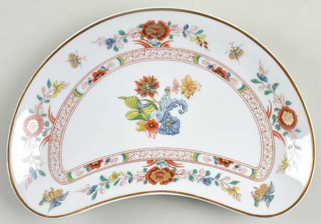 Cathay (Gold Trim) Crescent Salad Plate