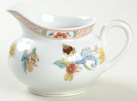 Cathay (Gold Trim) Creamer