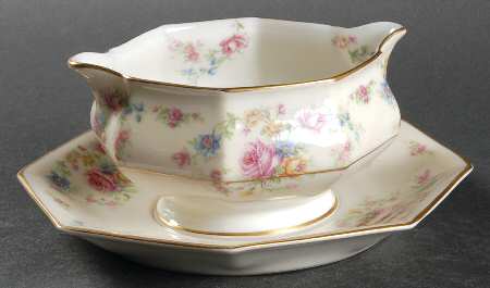 Chalfonte Gravy Boat with Attached Underplate