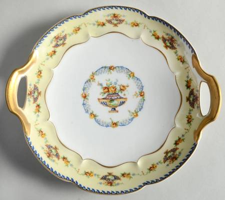 Charm Handled Cake Plate