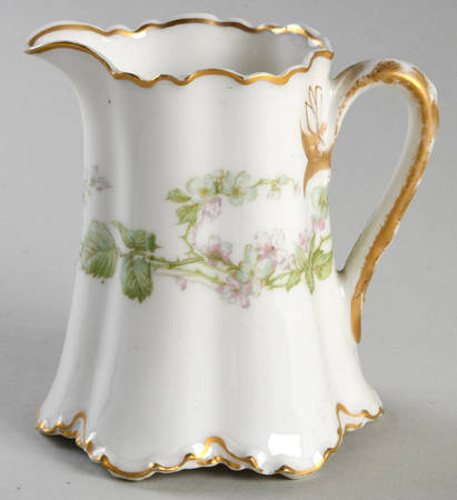 Charonne Creamer