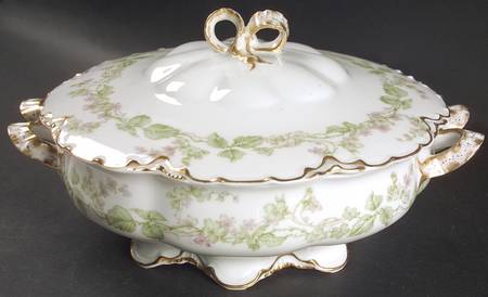 Charonne Round Covered Vegetable