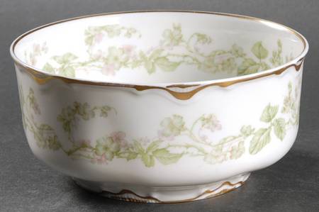 Charonne Cranberry Bowl
