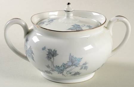 Chateau Sugar Bowl & Lid
