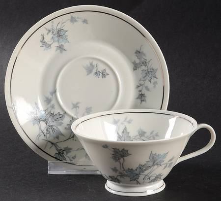 Chateau Footed Cup & Saucer Set