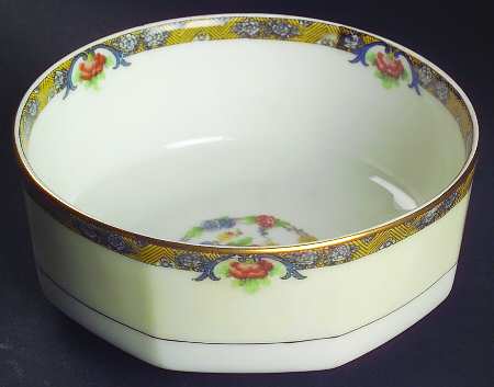Chenonceaux Cranberry Bowl