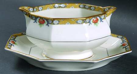 Chenonceaux Gravy Boat with Attached Underplate