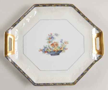 Chippendale Handled Cake Plate
