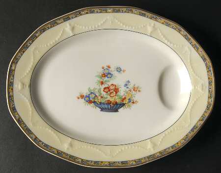 Chippendale 11" Oval Serving Platter