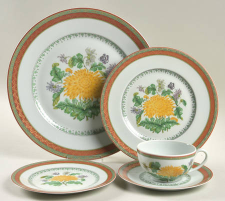Chrysantheme 5 Piece Place Setting