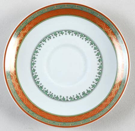 Chrysantheme Saucer for Oversized Cup
