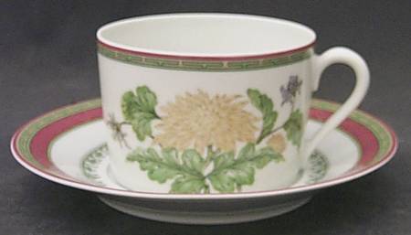 Chrysantheme Flat Cup & Saucer Set