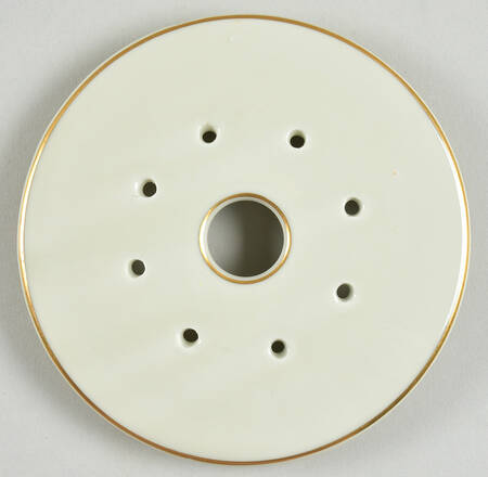 Clio Strainer for Round Butter