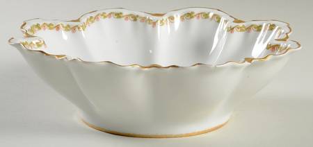Clover Leaf 9" Salad Serving Bowl